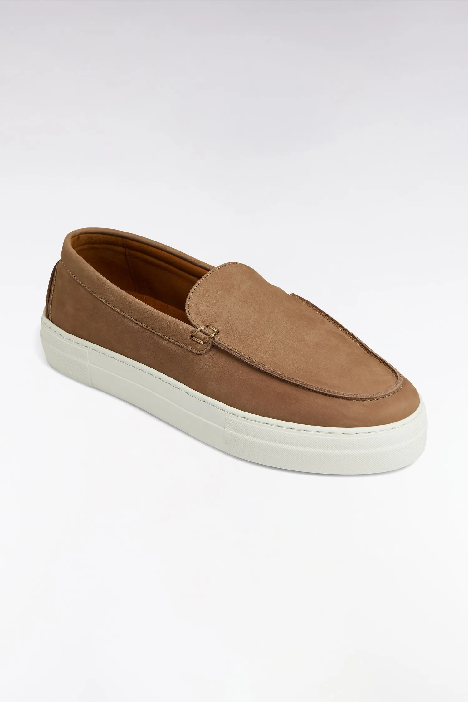Mocassins à semelles sneakers en cuir suédé camel